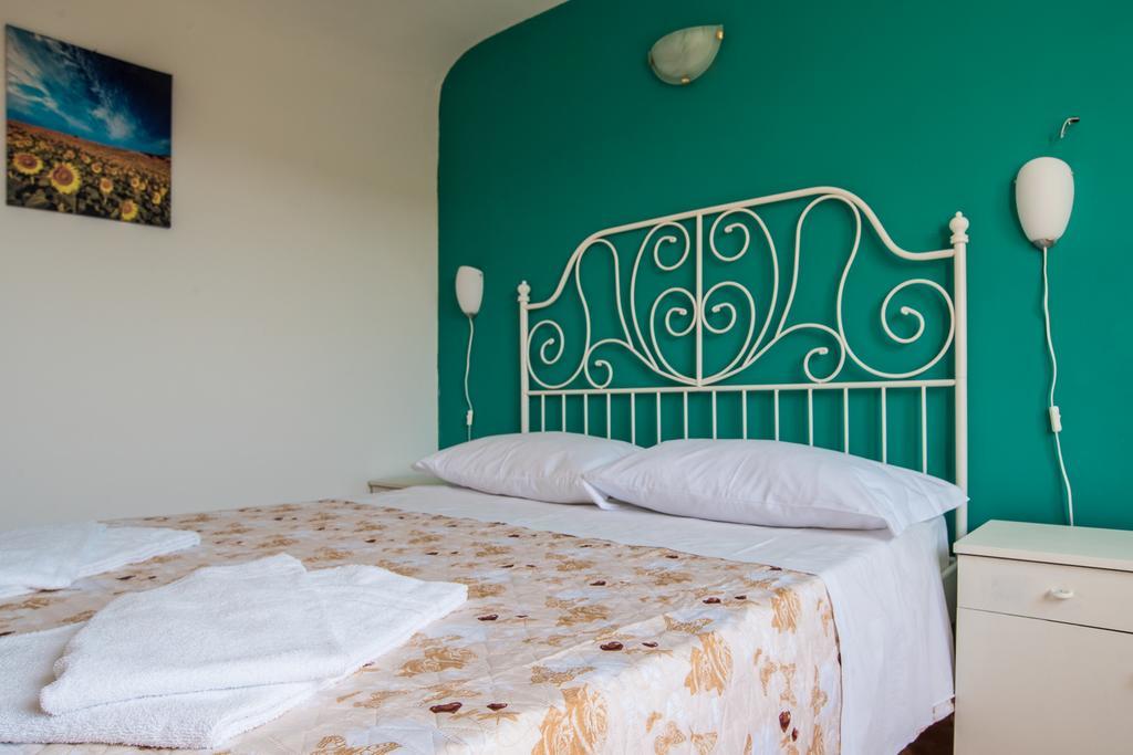 Otello Rooms Catania Luaran gambar